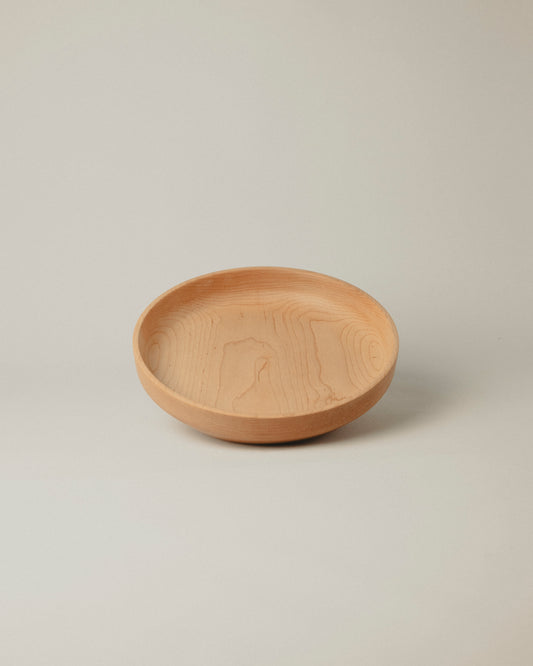 Vista frontal del cuenco de arce Nº 4, hecho por Yubero Torno